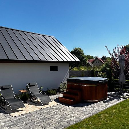 Lake Houselubniewice Domek Caloroczny Z Jacuzzi Blisko Jeziora Exterior foto