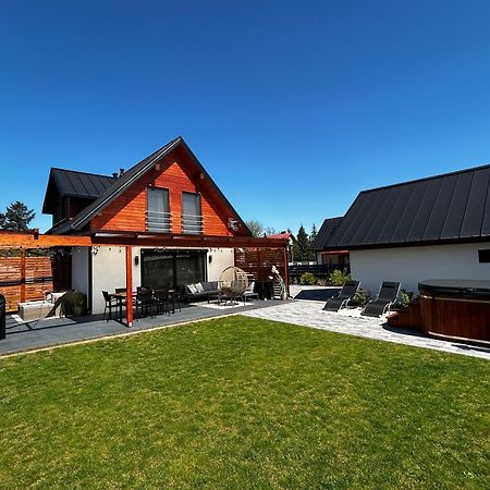Lake Houselubniewice Domek Caloroczny Z Jacuzzi Blisko Jeziora Exterior foto